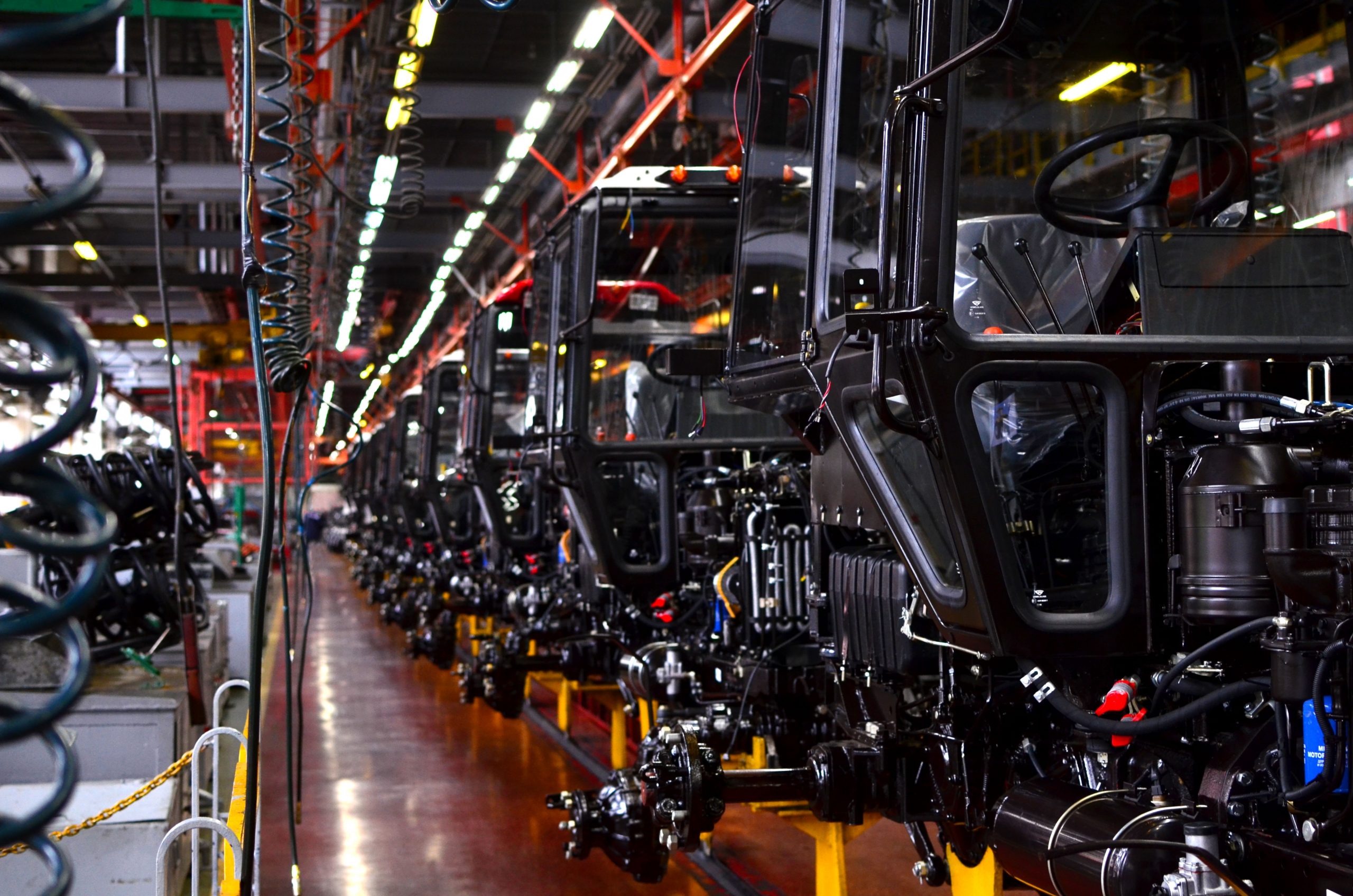 tractor-manufacture-work-2021-09-01-13-33-57-utc